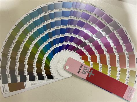 pantone non leafing